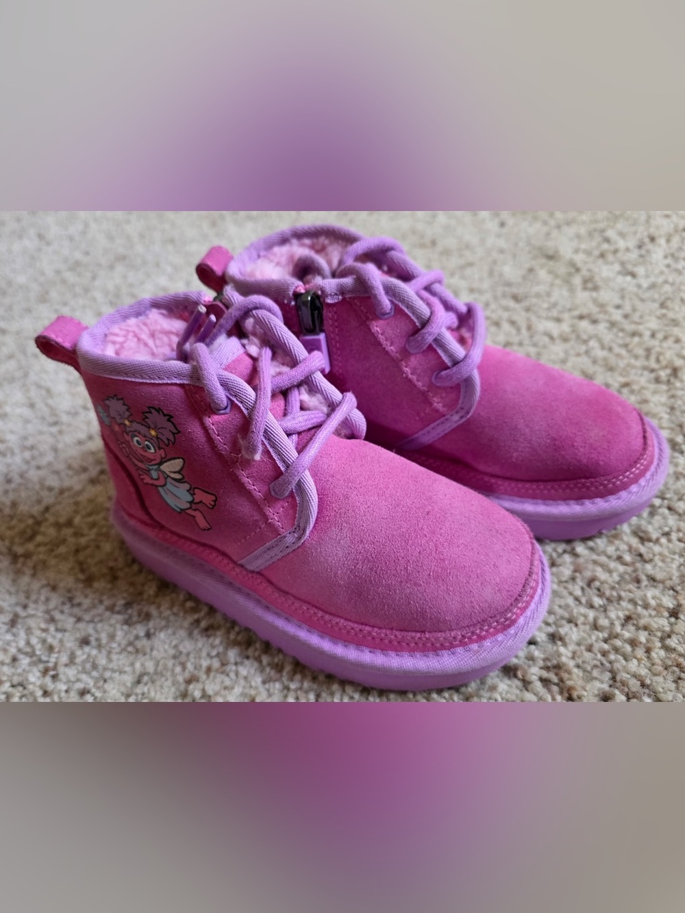 Kids UGG x Sesam Street Friends Neumel II Side-Zip Boot, 9C